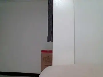 Bongacams Private Sex Chat of Petitebabe5