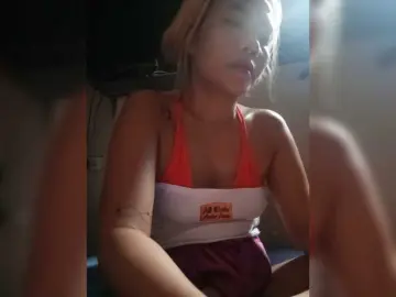 Bongacams Private Sex Chat of Pempemliciouss