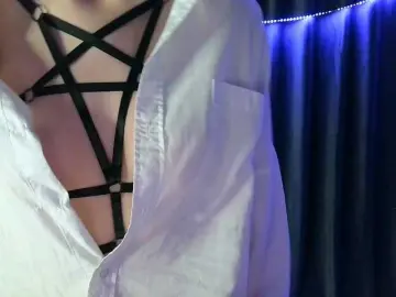 Bongacams Nude Webcam of layladiar