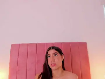 Bongacams Nude Webcam of CristalHart