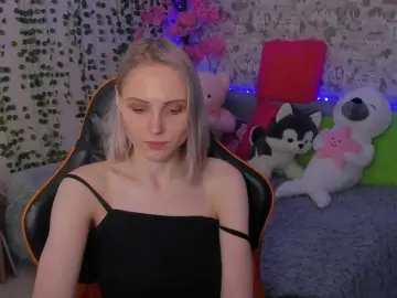Bongacams Free Porn Cam of GinaGinaLove