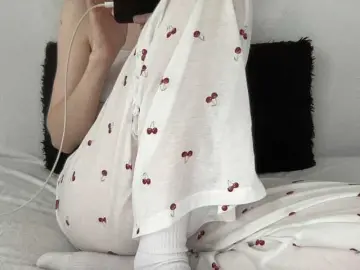 Bongacams Live Sex of BestyBoobs