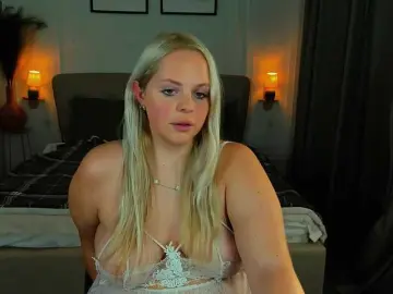 Bongacams Live Sex Cam of NikollaBlond