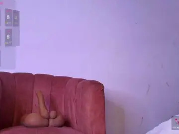 Bongacams Live Sex Cam of CrysttalMoon