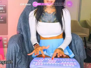 Bongacams Free Live Porn of Lina-moore69
