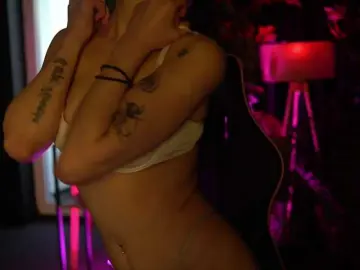 Bongacams Watch Live Sex Cams of Millimii
