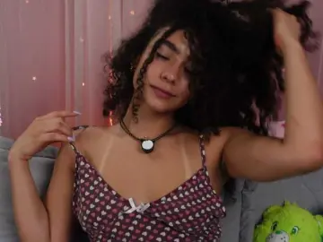 Bongacams Nude Webcam of curlysexi