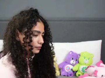 Bongacams Nude Webcam of curlysexi