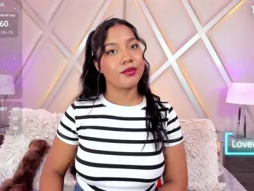 Bongacams Free Porn Cam of AdaraMills