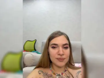 Bongacams Sex Chat of -kittens-