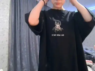 Bongacams Live Sex Cam of SweetLulyX