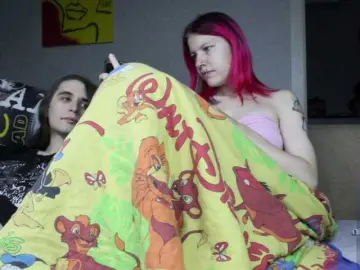 Bongacams Adult Webcam of SquirtWave