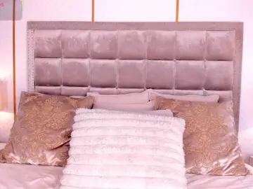 Bongacams Watch Live Sex Cams of DakotaWangi