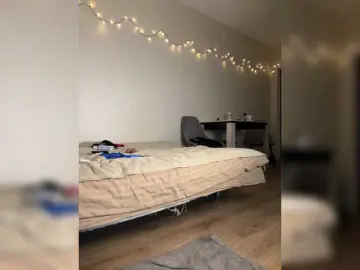 Bongacams Nude Webcam of HotWillow