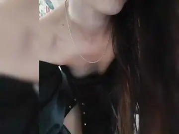 Bongacams Private Sex Chat of SexyQueen333