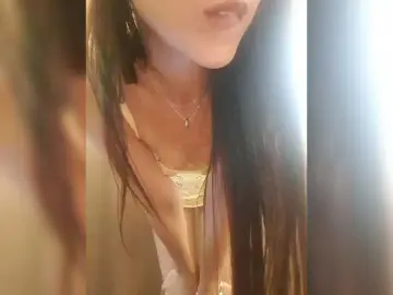 Bongacams Free Live Porn of SexyQueen333