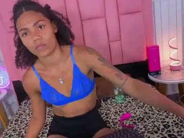 Bongacams Live Sex Cam of emelysweett
