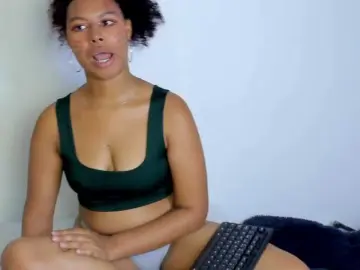 Bongacams Live Sex Cam of tatianasquirthot