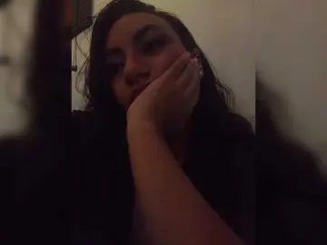 Bongacams Live Sex Cam of Alahia