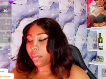 Bongacams Free Porn Cam of AngelThroatt