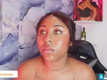Bongacams Free Live Porn of AngelThroatt
