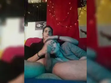 Bongacams Free Live Porn of Evilynajoliexxx