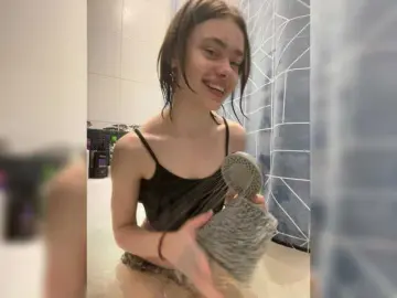 Bongacams Best live sex cam show of 18YoungPussy18