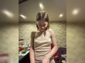 Bongacams Adult Webcam of 18YoungPussy18