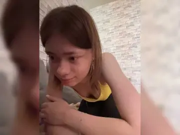 Bongacams Live Sex of 18YoungPussy18