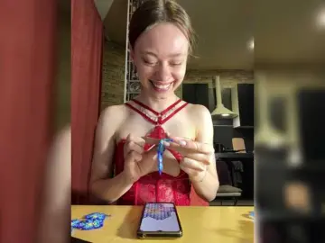 Bongacams Adult Webcam of 18YoungPussy18