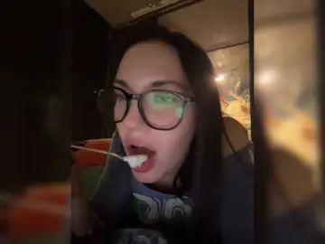 Bongacams Free Porn Cam of -Your-Michelle-