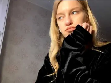 Bongacams Live Porn of FloLifschitz