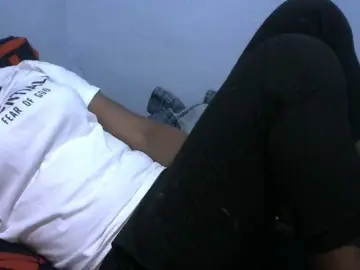 Bongacams Watch Live Sex Cams of Sexypretty01