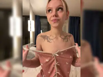Bongacams Best Webcam of Vikamoon