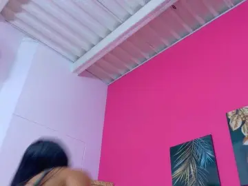 Bongacams Live Sex of littleeemiily