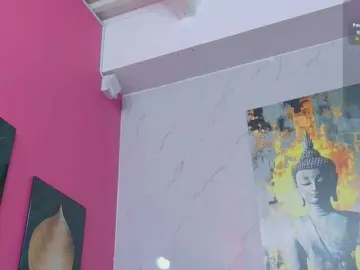 Bongacams Private Sex Chat of littleeemiily