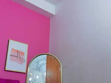 Bongacams Nude Webcam of littleeemiily