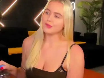 Bongacams Best Webcam of Julia-Robertson