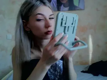 Bongacams Free Porn Cam of Kiitaa