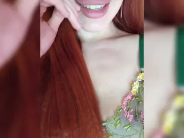 Bongacams Sex Cam of MEDOVAYA1