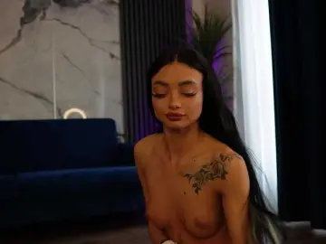 Bongacams Free Porn Cam of RachelRavee