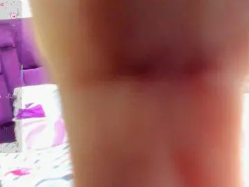 Bongacams Watch Live Sex Cams of AssParadisse