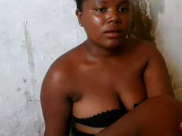 Bongacams Free Live Porn of Arline1