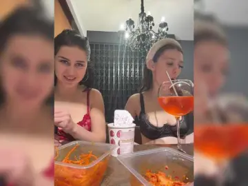 Bongacams Live Sex Cam of VibroMashulkaDashulka