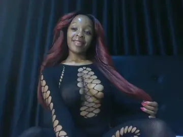 Bongacams Sex Chat of Sweet-Aura