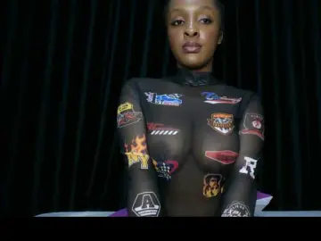 Bongacams Best Webcam of Sweet-Aura