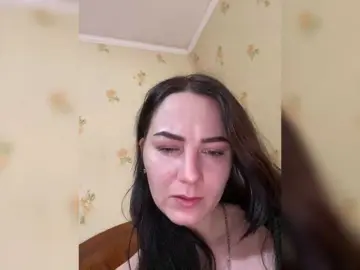 Bongacams Free Porn Cam of CrystalAndDavis