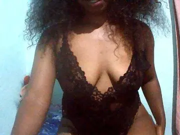 Bongacams Free Porn Cam of Elvia01