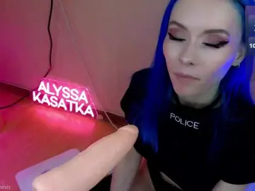 Bongacams Free Porn Cam of LISA-ALYSSA