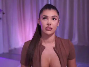 Bongacams Free Porn Cam of NatyDesiree